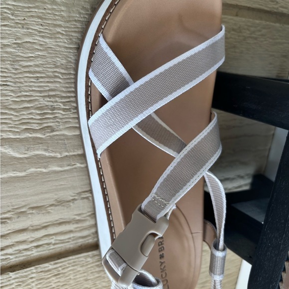 Lucky Brand White Crisscross Sandals - Picture 5 of 10